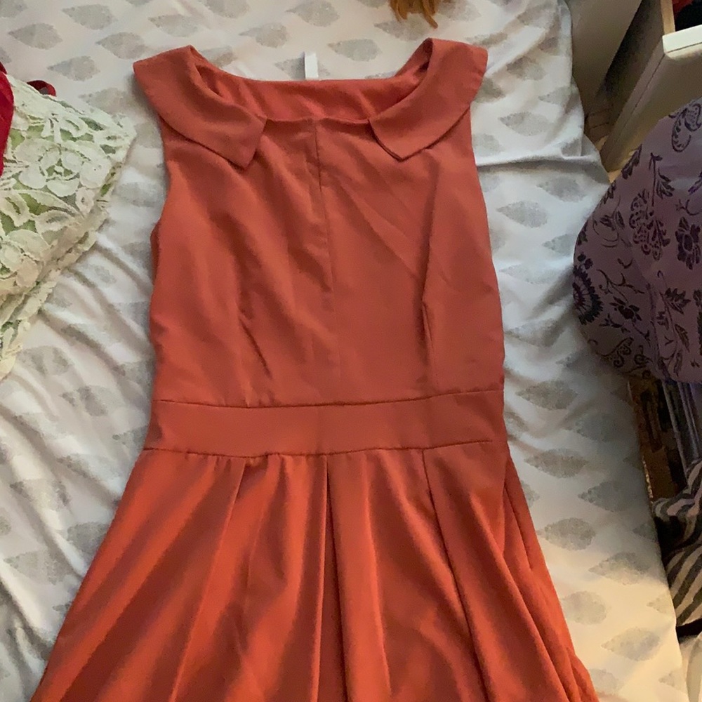 Polyester coral colored dress